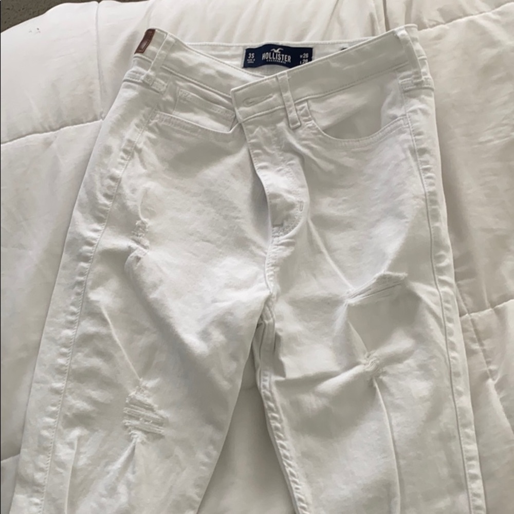 Hollister White HighRise Super Skinny Ripped Jeans